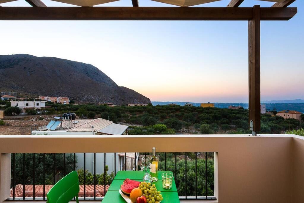 Villa Alysso 메갈라크라피아 외부 사진